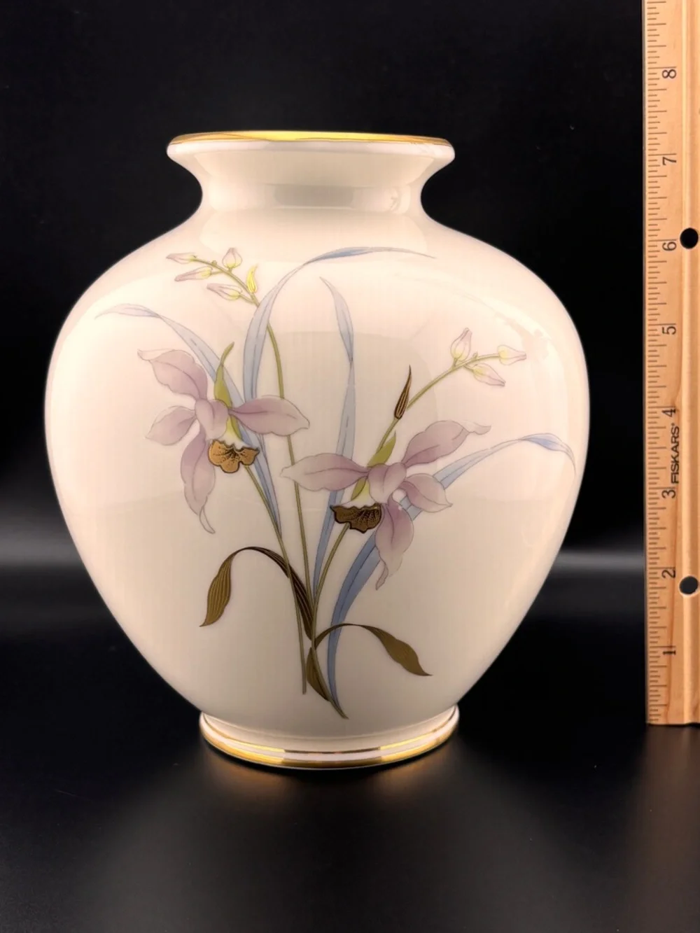 Vintage Porcelain Made In Japan Vase